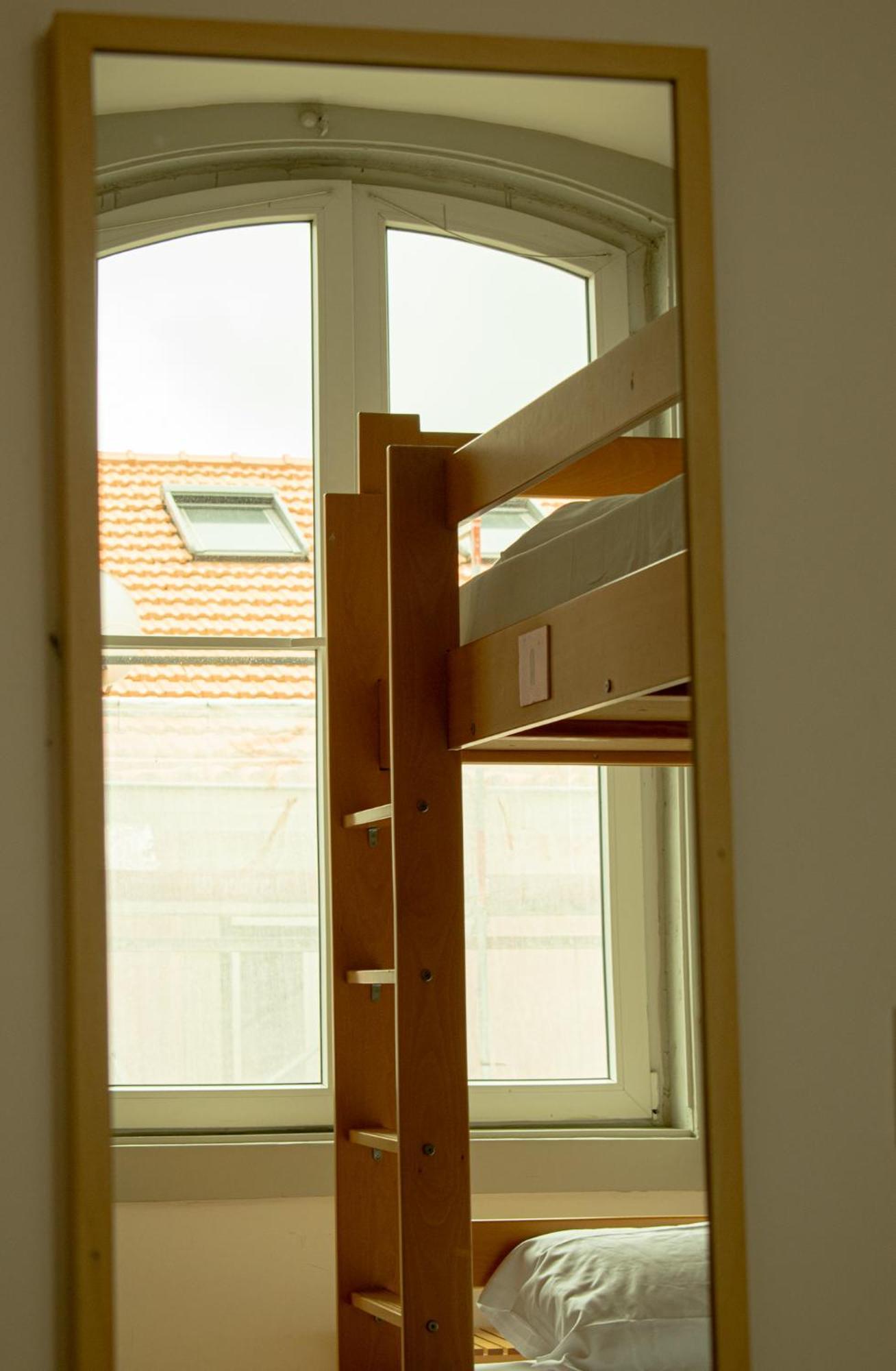 Bed 6-Bed Female Dormitory Room